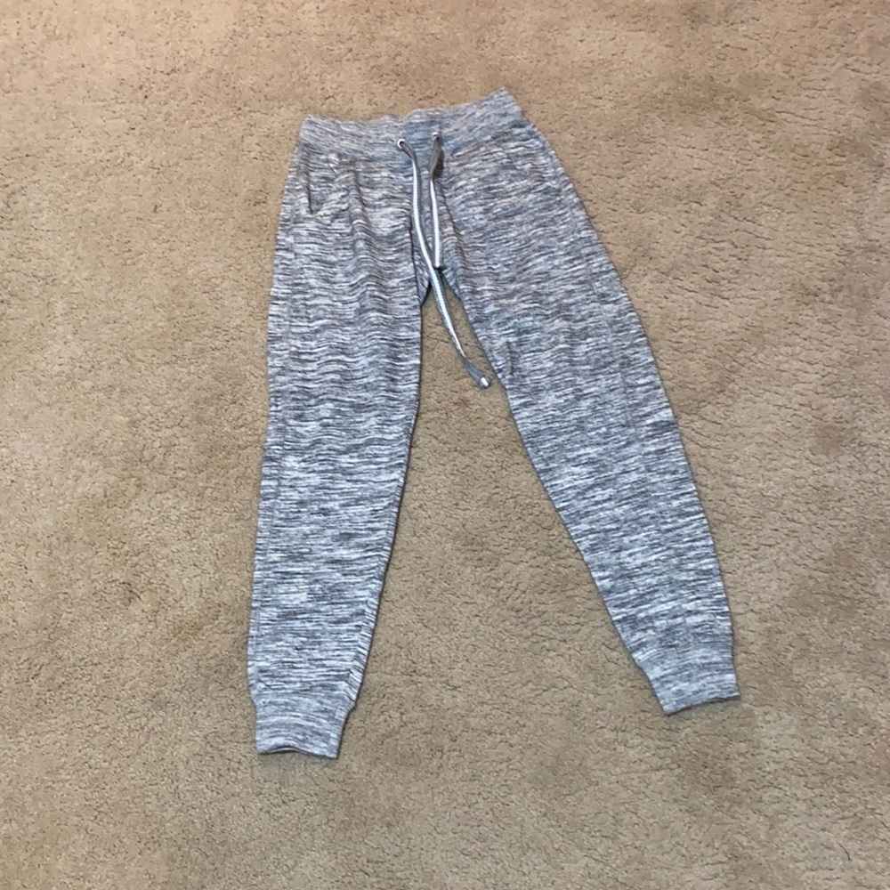 grey sweatpants